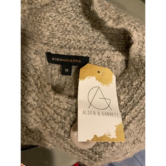 BCBG Max Azria Shimmering Gray Short Sleeve Swing Cardigan, Size Medium - Picture 5 of 5